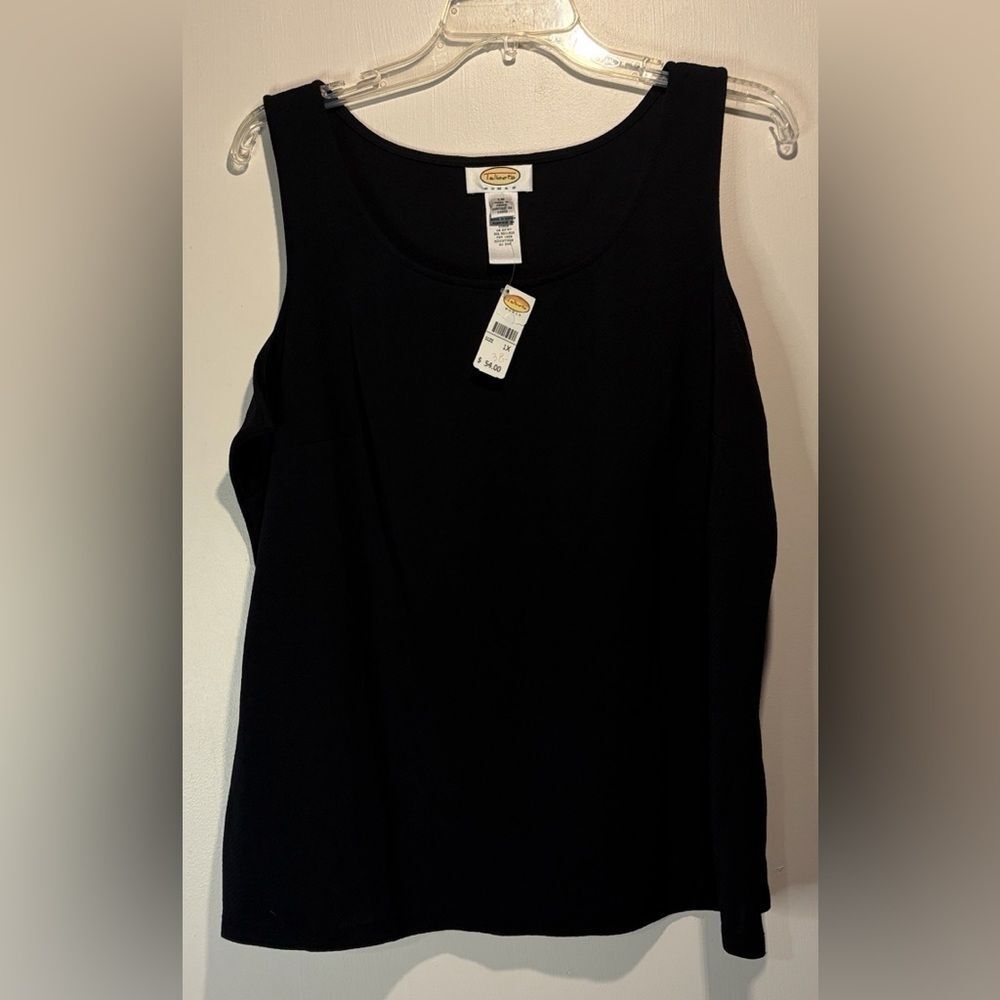 Talbots Woman- NWT Black Chevron Textured Sleeveless Blouse Layering Piece- 1X